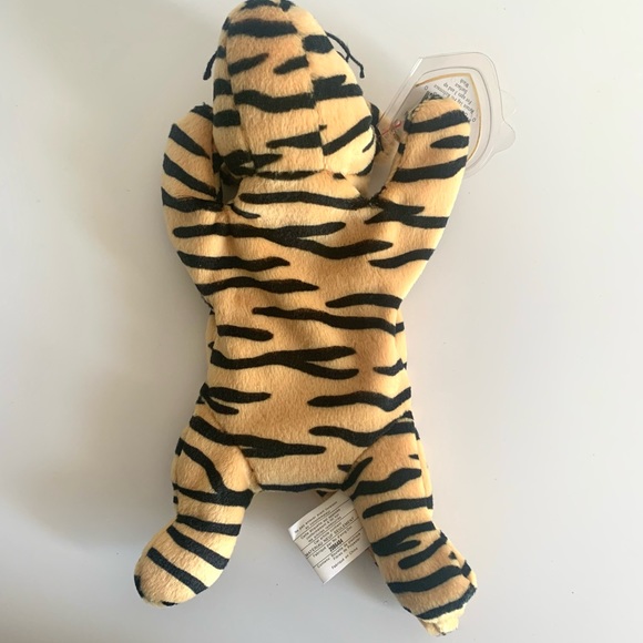 Ty Beanie Babies “Stripes” the tiger - Picture 2 of 3